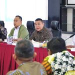 Wamen Ossy Imbau Jajaran Siapkan Layanan Pertanahan dan Tata Ruang Jelang IKN Jadi Ibu Kota Politik 2028 Wamen Ossy Imbau Jajaran Siapkan Layanan Pertanahan dan Tata Ruang Jelang IKN Jadi Ibu Kota Politik 2028