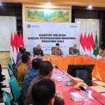 Pesan Menteri Nusron kepada Jajaran di Bali: Transformasi Layanan Pertanahan Harus Sejalan dengan Perubahan Perilaku Masyarakat Pesan Menteri Nusron kepada Jajaran di Bali: Transformasi Layanan Pertanahan Harus Sejalan dengan Perubahan Perilaku Masyarakat