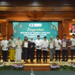 Kantah Jombang Hadiri Buka Bersama & Penyerahan 444 Sertipikat, 10 SHW/BH Asal Kabupaten Jombang Turut DIserahkan