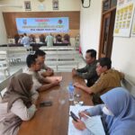 Koordinasi kegiatan PTSL Kabupaten Jombang bersama Kantor Pertanahan Kabupaten Jombang yang dilaksanakan di Desa Tinggar, Kecamatan Bandarkedungmulyo.