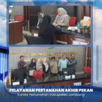 Kantor Pertanahan Kabupaten Jombang melalui layanan Loket Prioritas. Kantor Pertanahan Kabupaten Jombang melalui layanan Loket Prioritas.